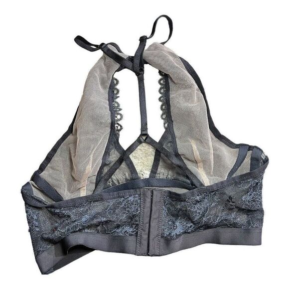 VICTORIA'S SECRET Very Sexy High Neck Bralette Black Lace Keyhole Cutout Size XS - Picture 3 of 9